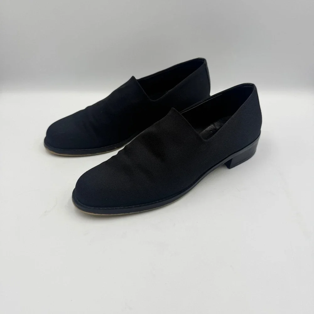 Donald J Pliner Black Stretch Crepe Loafers Low Heel Slip On Shoes 7M Spain 0087